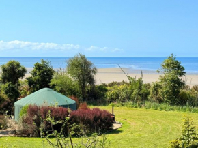 Pā Tōrea Beach Stay
